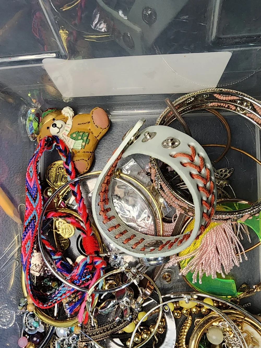 1lb Mixed Fashion Jewlery Lot For Crafting May Or May Not Have Matches